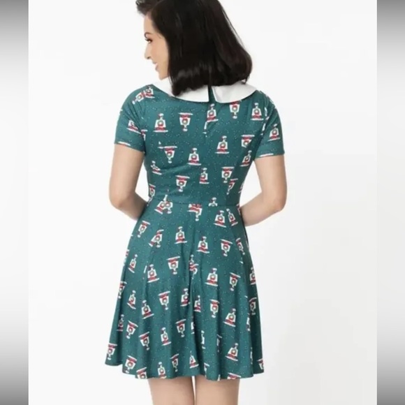 New Unique Vintage X Peanuts Christmas Dress - Picture 3 of 12